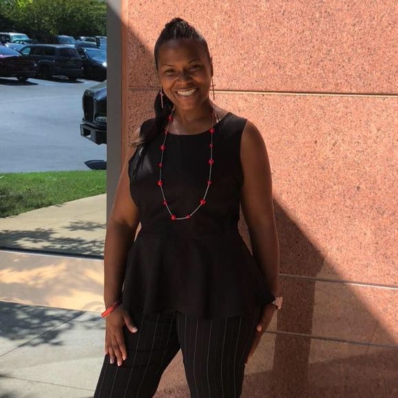 Meet your Posher, Shanetra - Picture 1 of 1